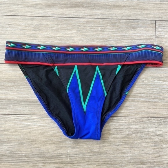 GOTTEX Bikini, Bra Style, Underwire Bikini Top, Geometric Jewel Tone, Size 8 (6) - Picture 2 of 12